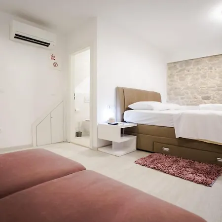 Lions Luxury Gæstehus 4*